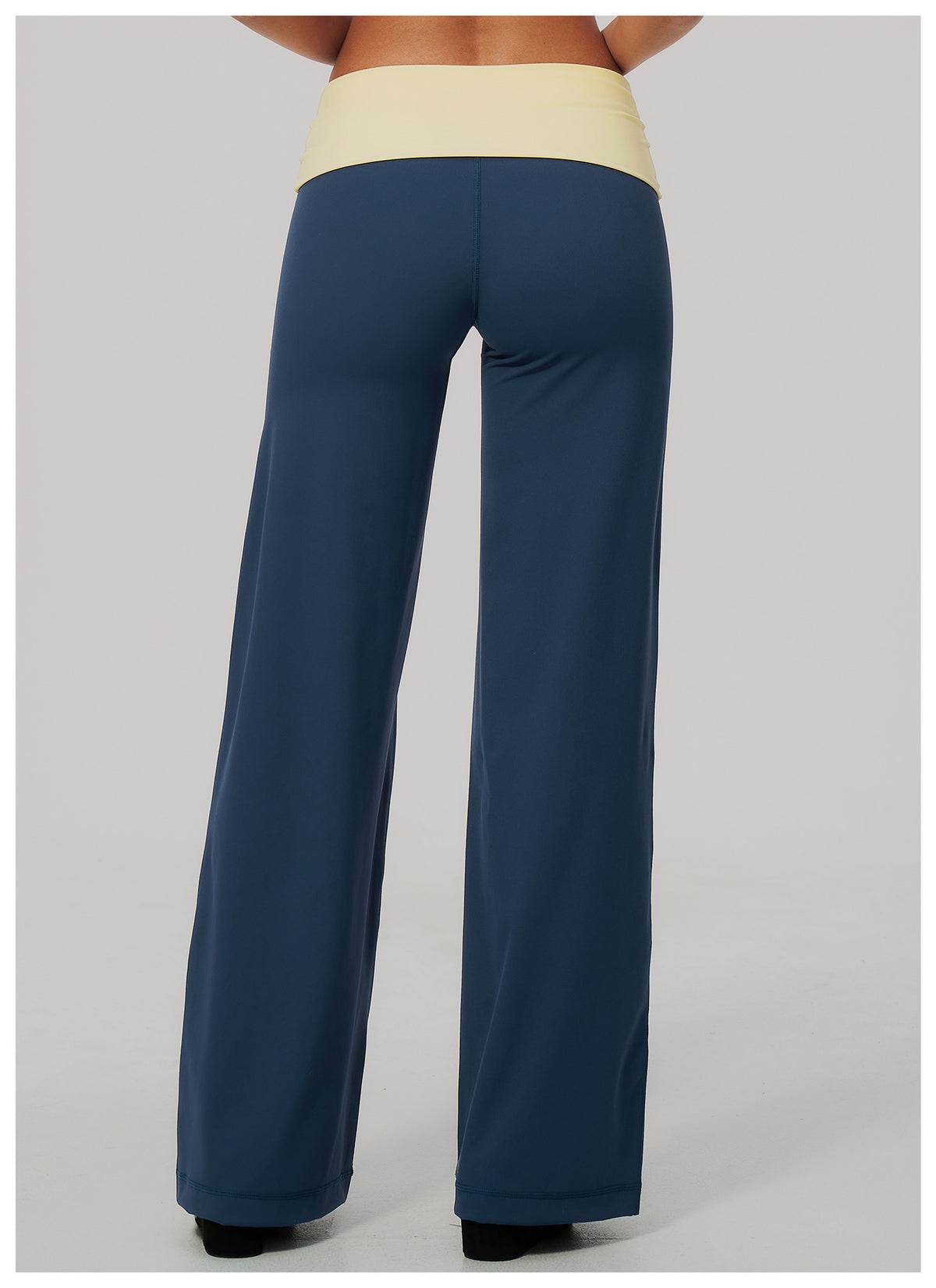 high waisted yoga pants